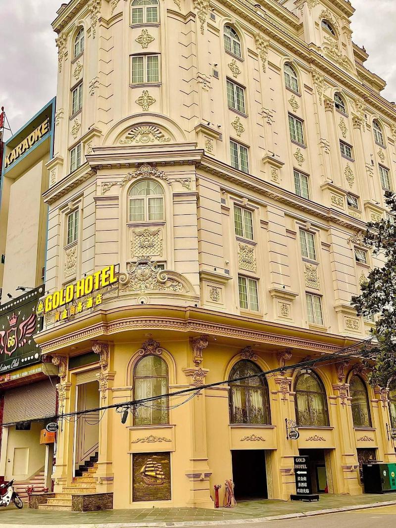 Gold Hotel Luxury image