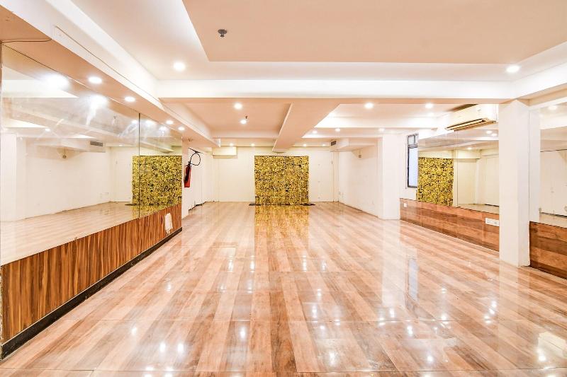 Fabhotel Ballygunge Luxury Nr Ballygunge Station — view