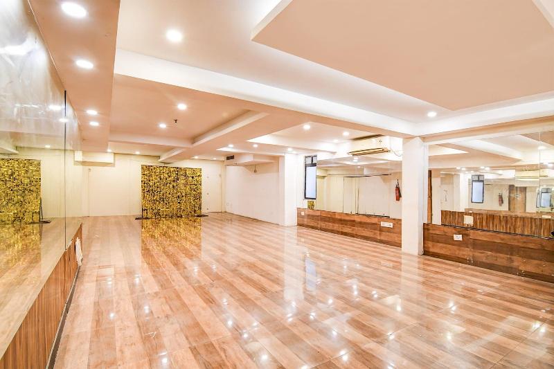 Fabhotel Ballygunge Luxury Nr Ballygunge Station — view