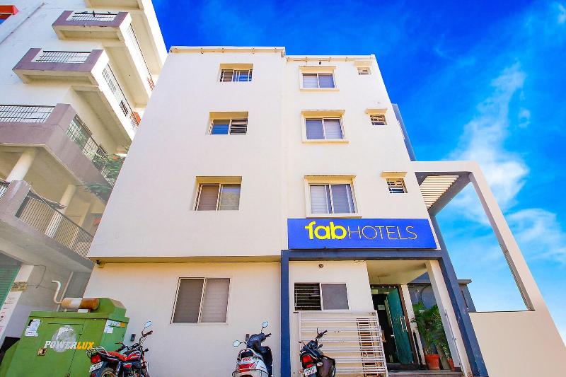Fabhotel Comfortable Stay