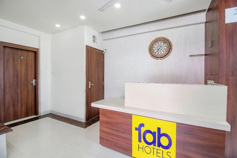 Fabhotel Comfortable Stay