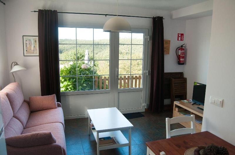 Apartamentos Corona image