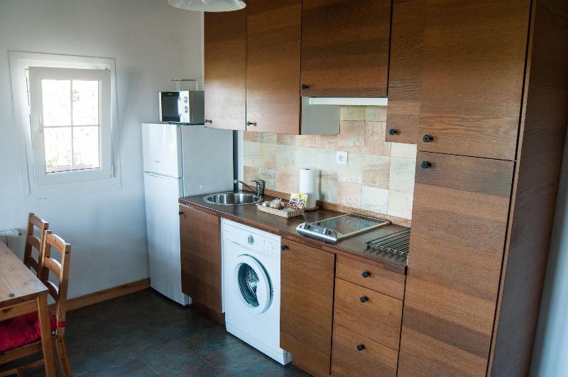 Apartamentos Corona image