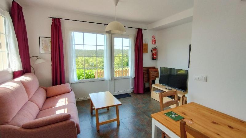 Apartamentos Corona image