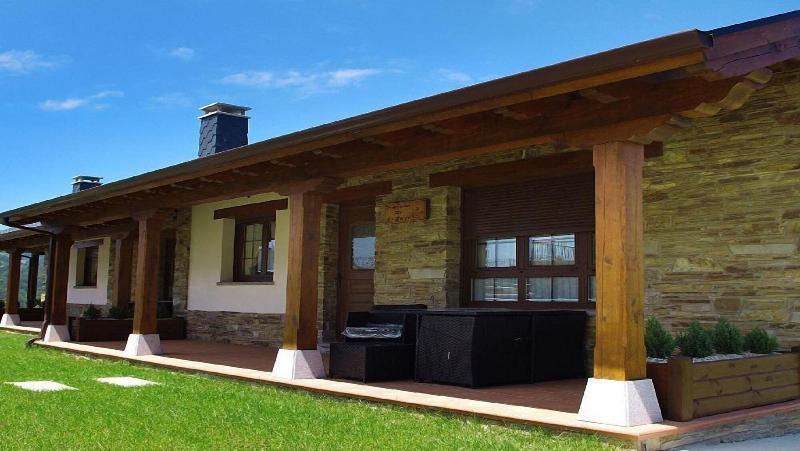 Apartamentos Rurales La Torre image