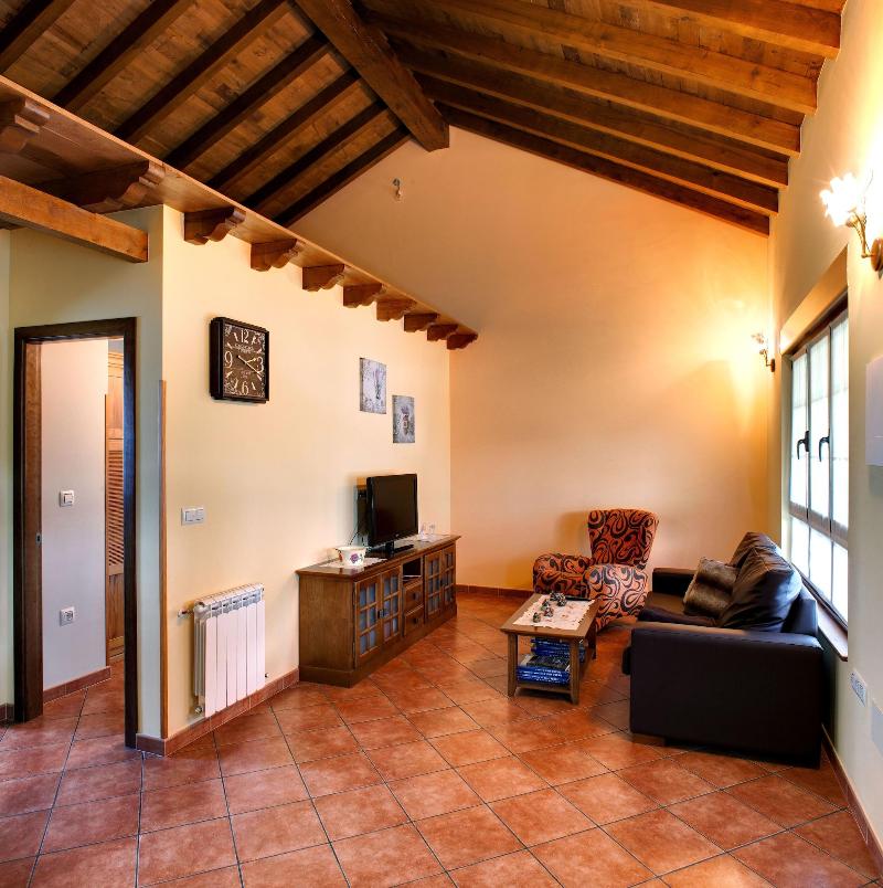 Apartamentos Rurales La Torre image