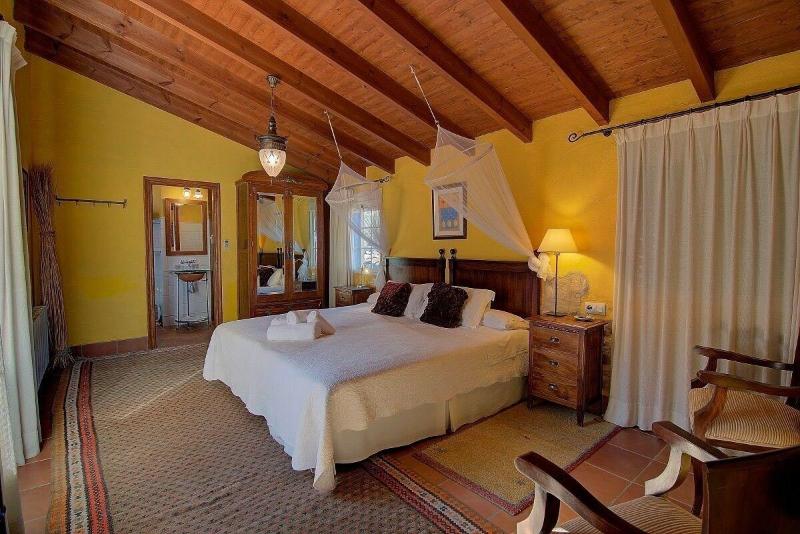 Casa Gallinera image