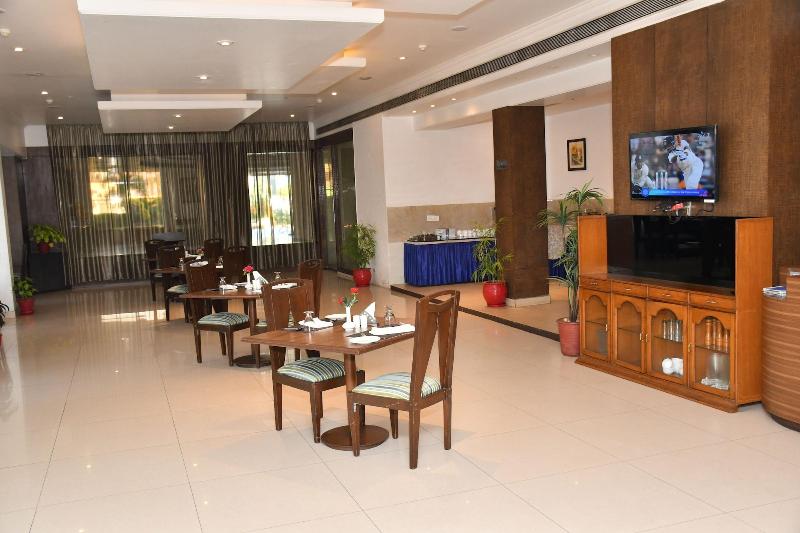 Gianz Hotel image