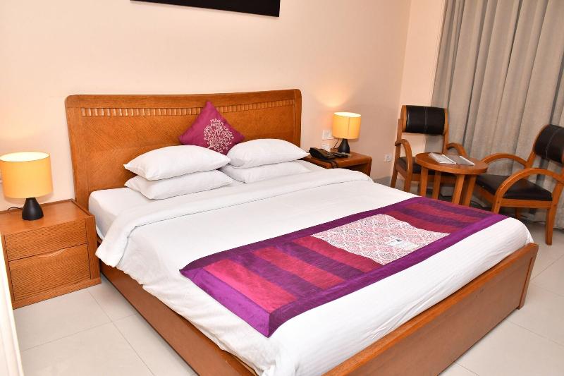 Gianz Hotel image