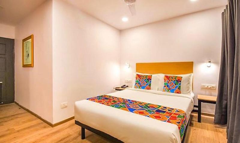 Fabhotel Heera Holiday Inn