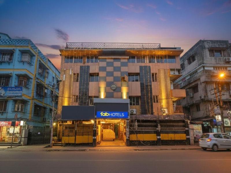 Fabhotel Heera Holiday Inn 3