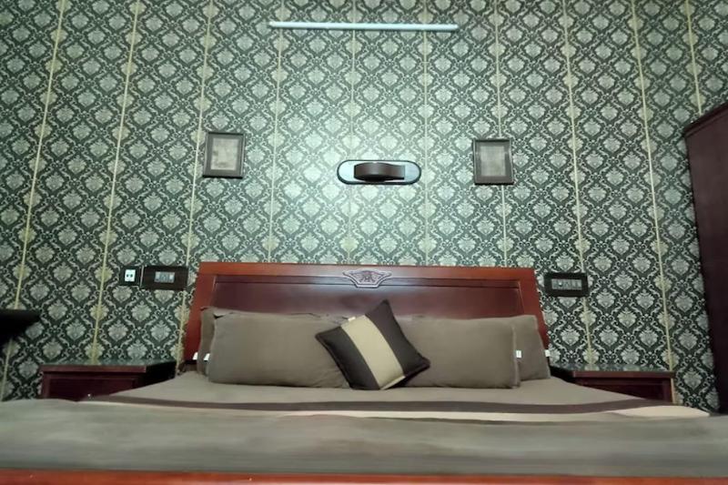 The Kei Suites image