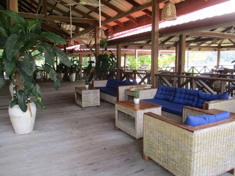 Saracen Bay Resort image