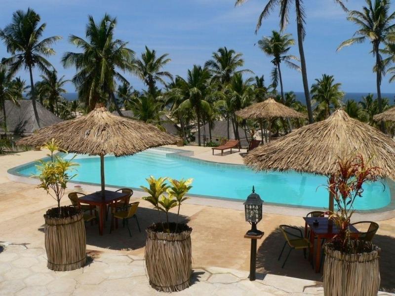 Blue Moon Beach Holiday Resort image