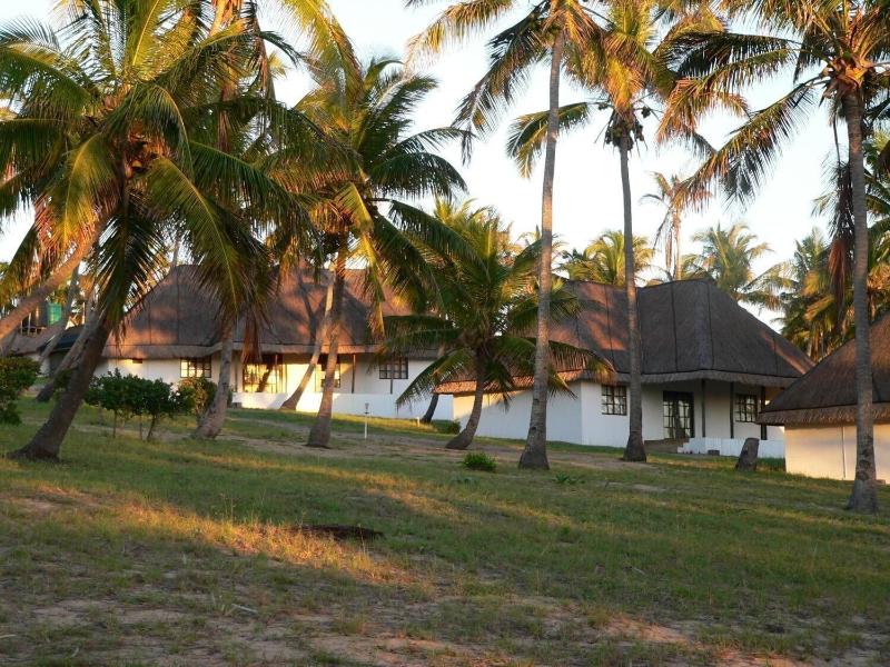 Blue Moon Beach Holiday Resort image