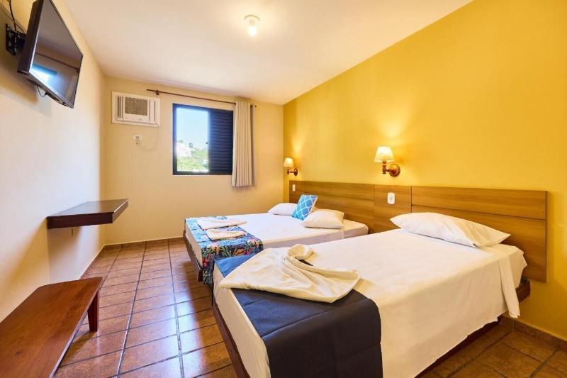 Hotel Ponta Das Toninhas image