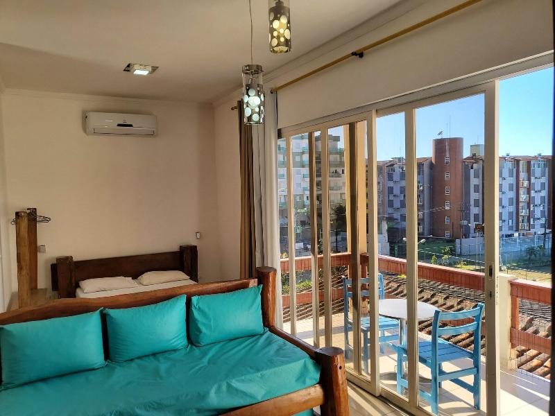 Apartamentos Casa Da Pedra image