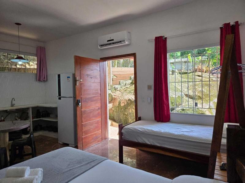 Apartamentos Casa Da Pedra image