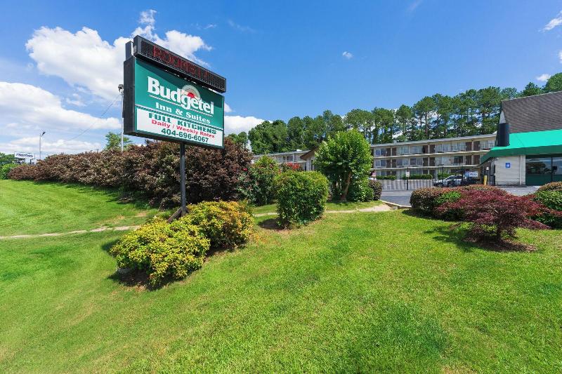 Budgetel Inn And Suites image