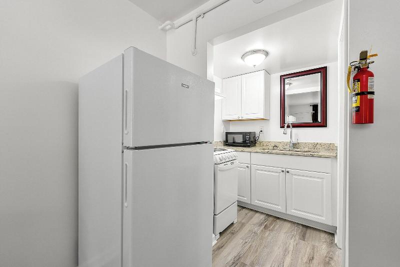 Budgetel Inn And Suites image