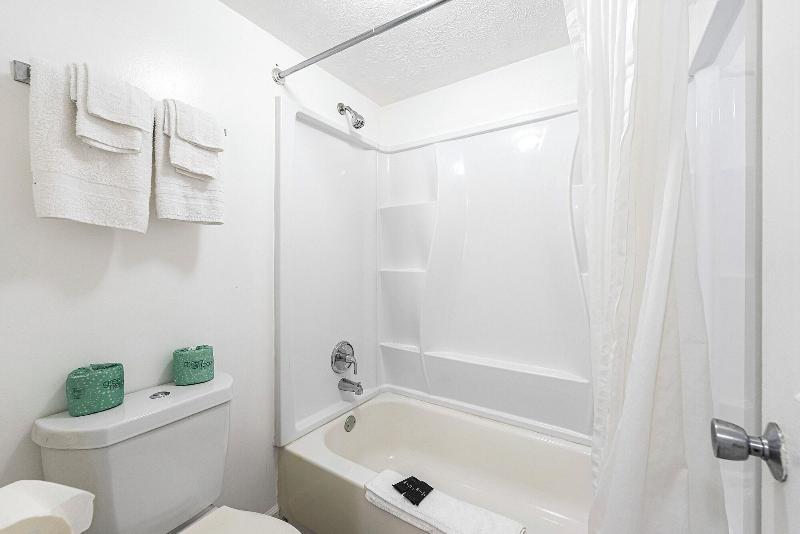 Budgetel Inn And Suites image