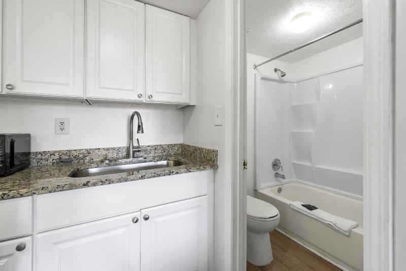 Budgetel Inn And Suites image