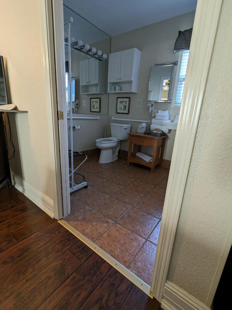 Los Gatos Garden Inn Hotel image