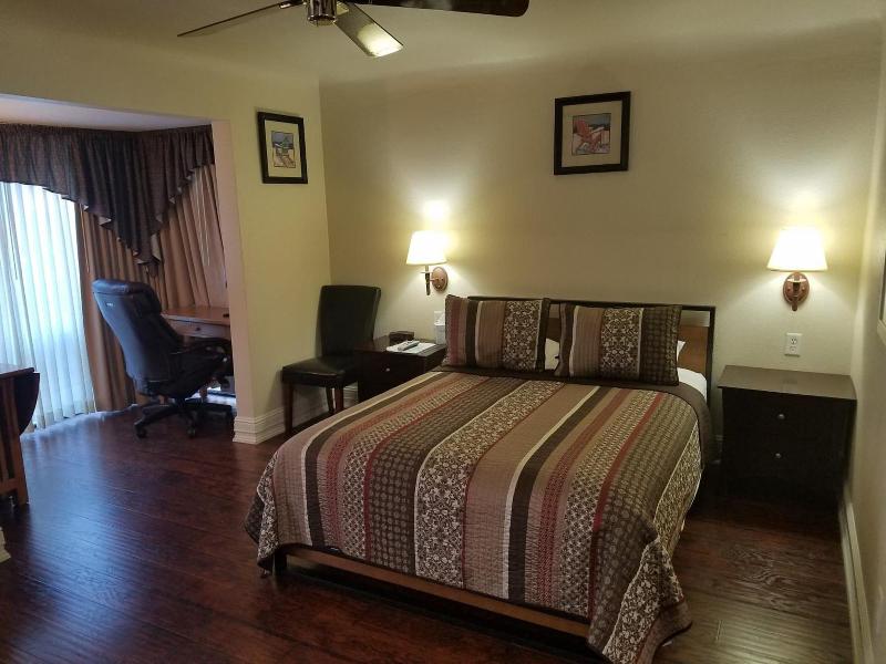 Los Gatos Garden Inn Hotel image