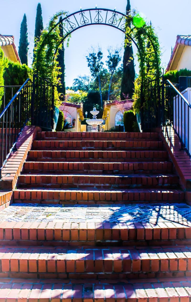 Los Gatos Garden Inn Hotel image