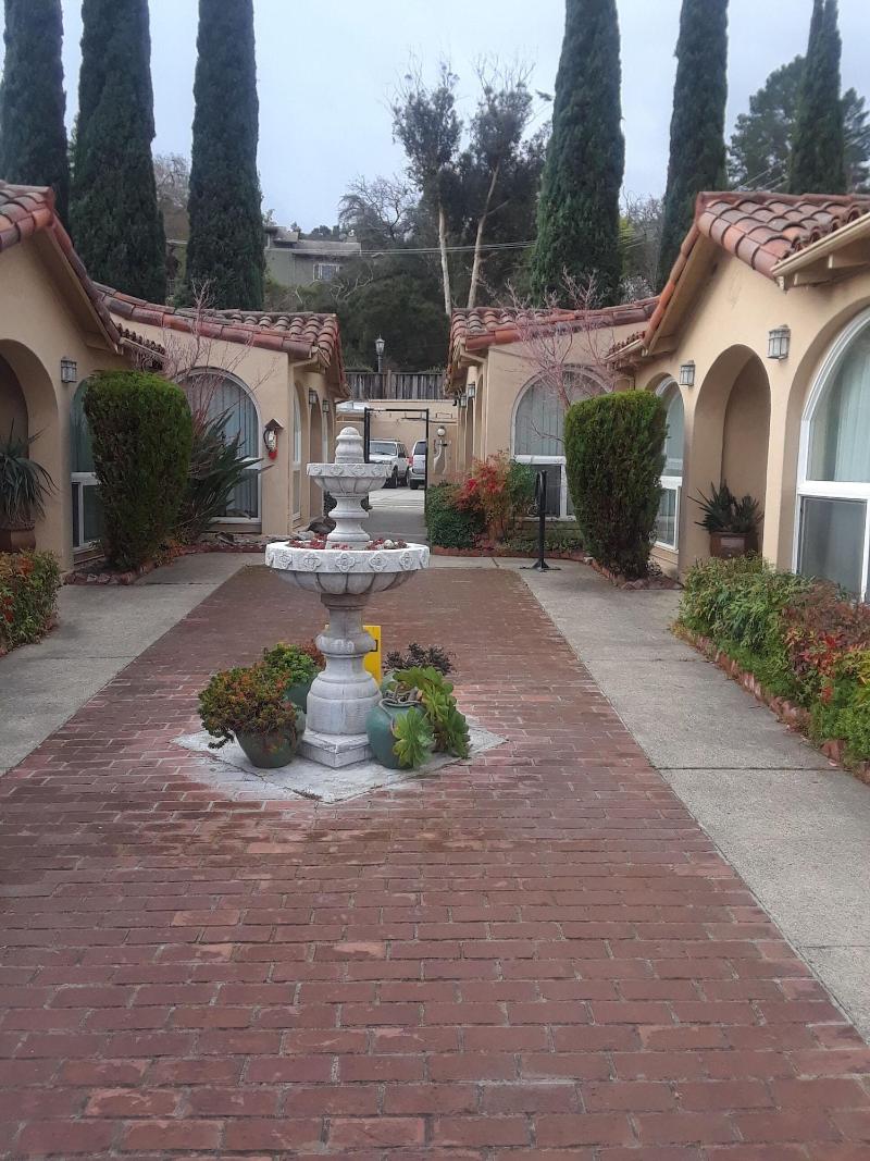 Los Gatos Garden Inn Hotel image