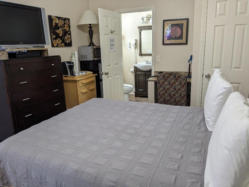 Los Gatos Garden Inn Hotel image
