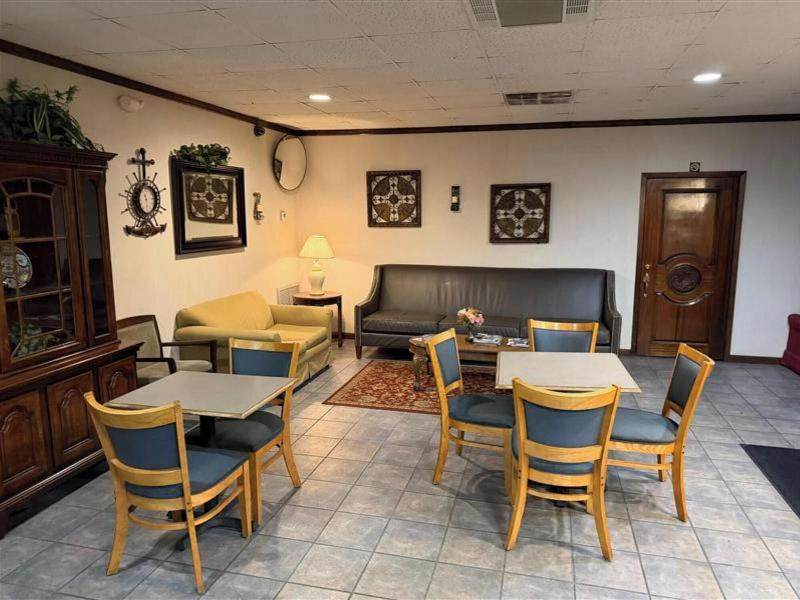 Northgate Inn image