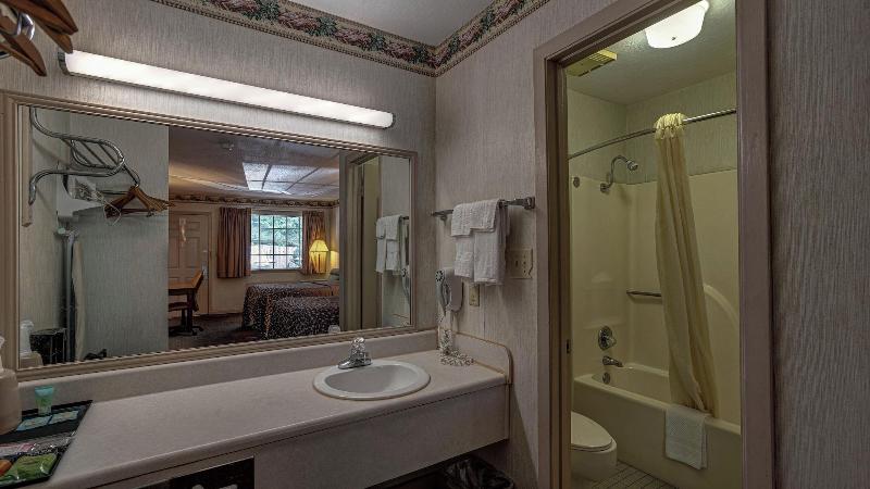 Northgate Inn image