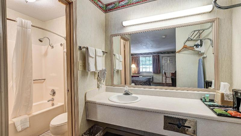 Northgate Inn image