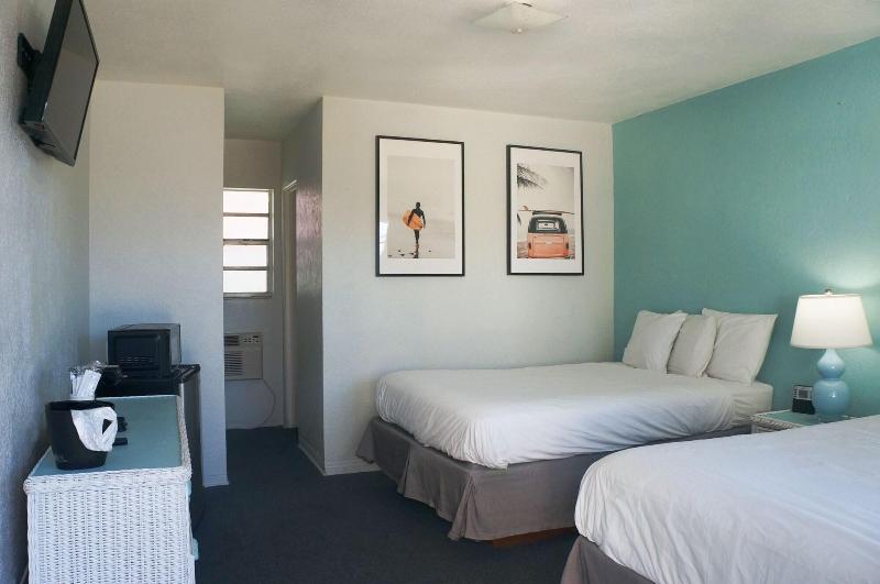 Ocean Holiday Motel — photo 12