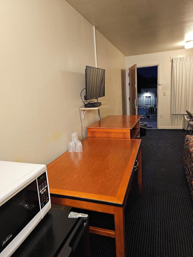 Terrace Inn And Suites image