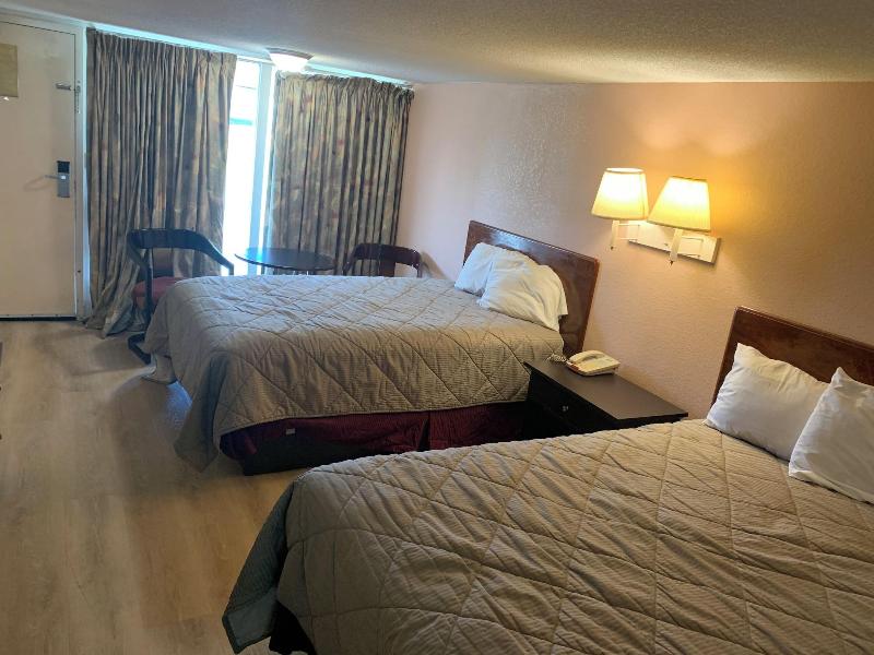 Tollway Inn Of Beloit image