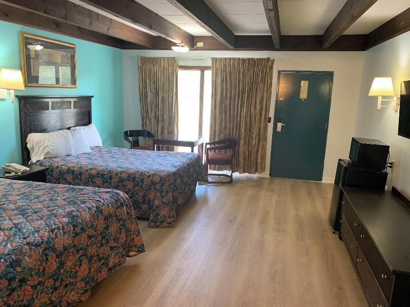 Tollway Inn Of Beloit image