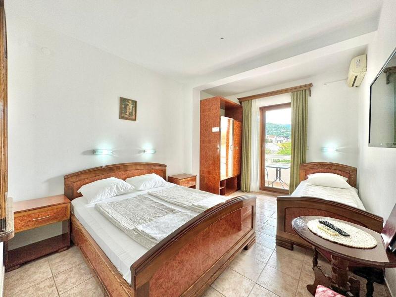 Hotel Grbalj image