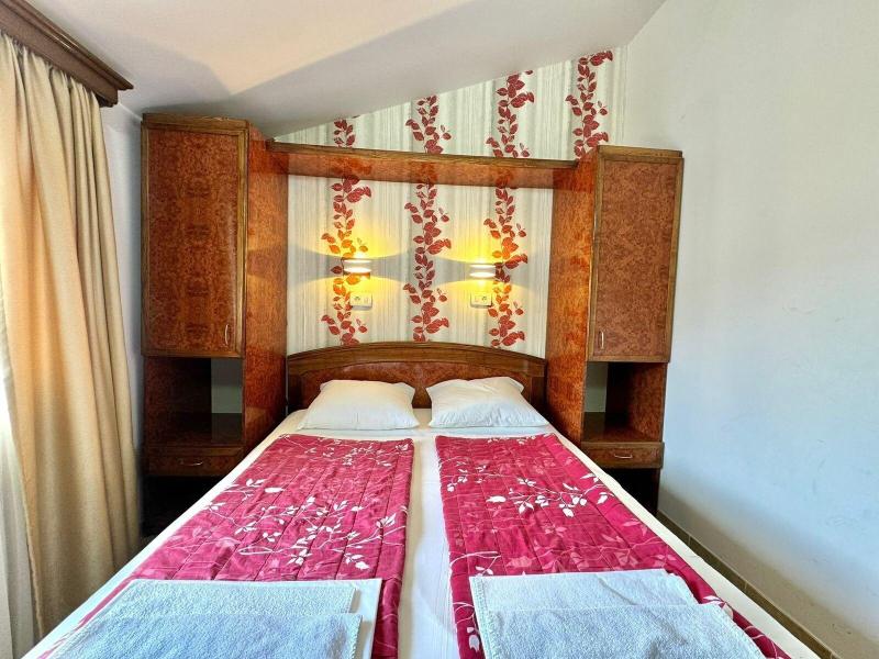 Hotel Grbalj image
