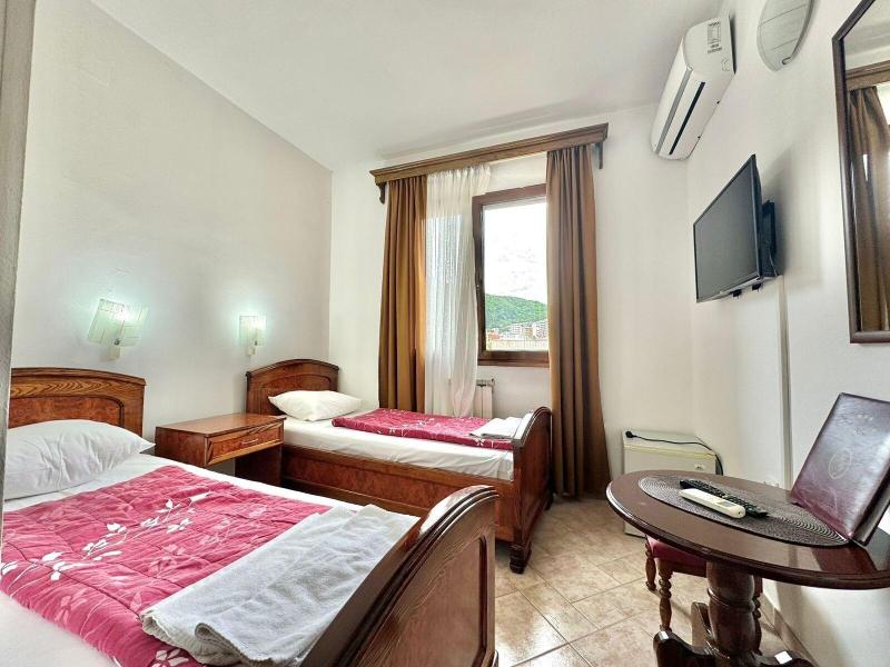 Hotel Grbalj image