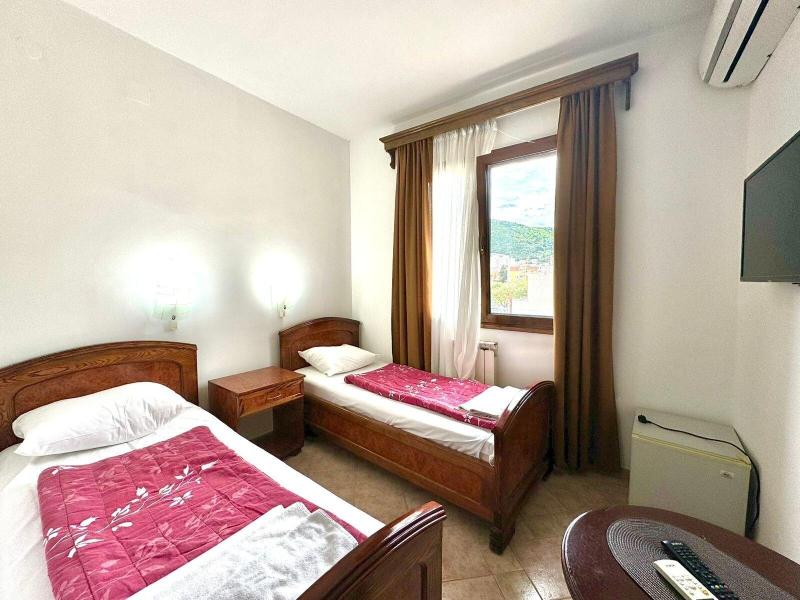 Hotel Grbalj image