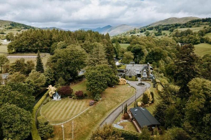 Broadoaks Country House image