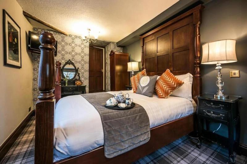 Broadoaks Country House image