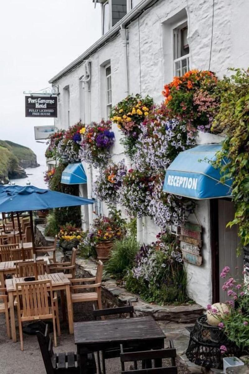 Port Gaverne Hotel image