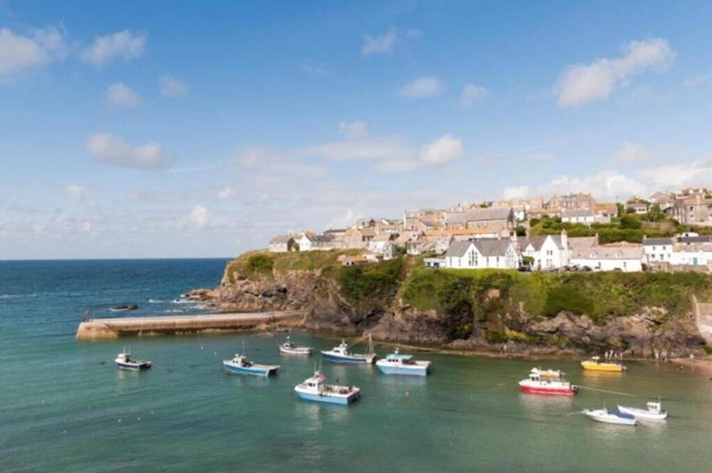 Port Gaverne Hotel image