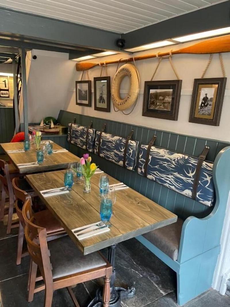 Port Gaverne Hotel image
