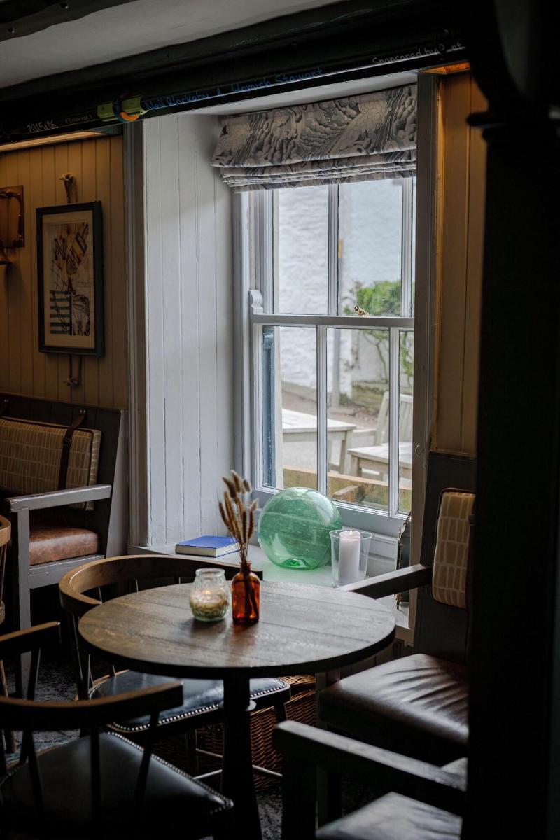 Port Gaverne Hotel image