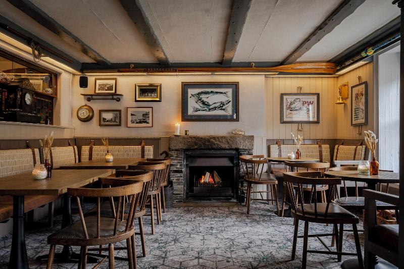 Port Gaverne Hotel image