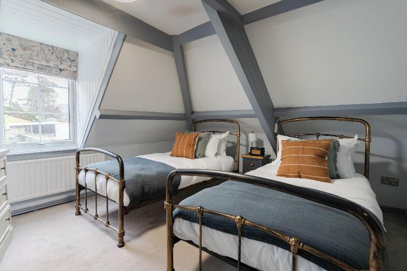 Port Gaverne Hotel image